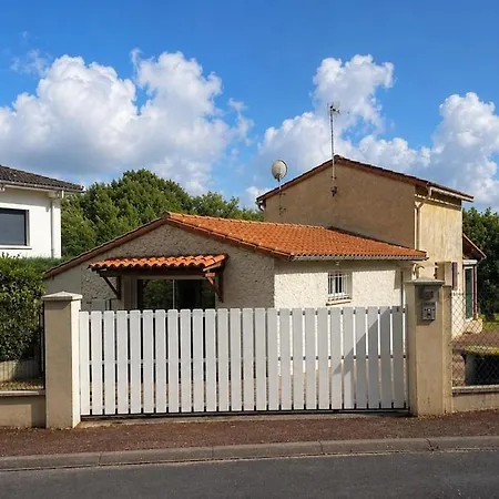 Casa vacanze Charmante Maison Centre De Avec Beau Jardin *